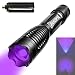 Produktbild AHOME UV Schwarzlicht Taschenlampe, Ultraviolet 365nm LED Lampe, Urinflecken detektor, Bett-Wanzen-Sucher, Hund/Katze Fleckenentferner