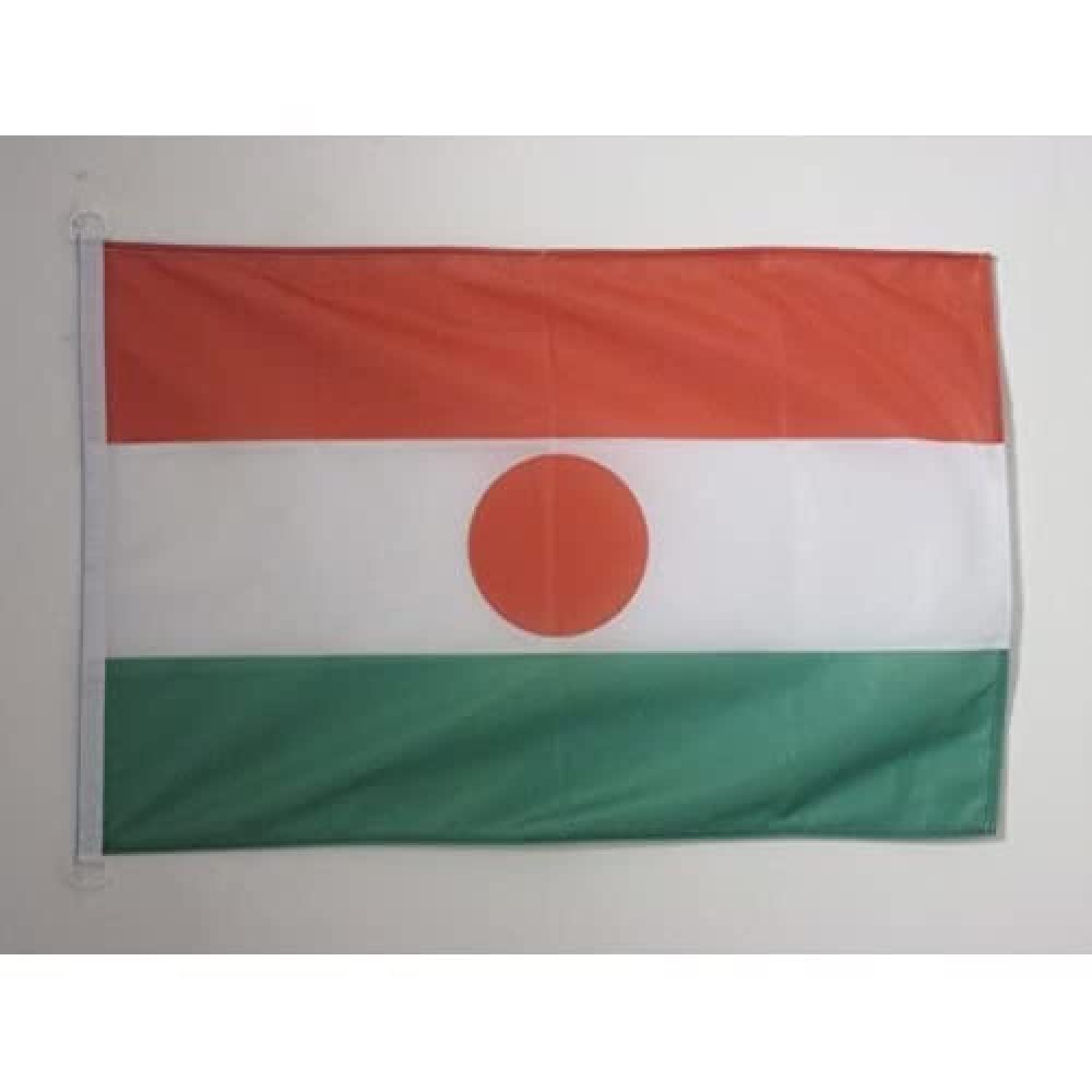 AZ FLAG Bandera Nautica de España Sin Armas 45x30 cm - Pabellón de Conveniencia Española Sin Escudo 30 x 45 Cm, Bandera de Barco con anillas — view 19