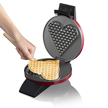 Cloer 1633V Waffeleisen, Valentinstag, Muttertag, für ein großes Waffelherz, Antihaftbeschichtung, Backampel, praktische Standfunktion, 930W, rot lackiertes Metallgehäuse – Bild 3