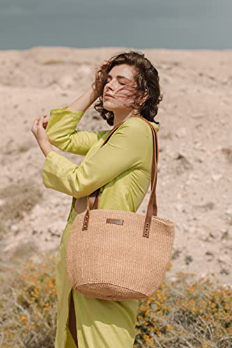 Grand sac léger et robuste en sisal beige pour ne plus manquer d'espace