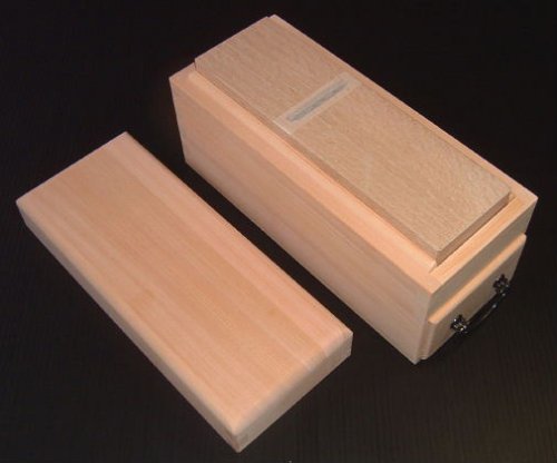 Amazon.co.jp: 木曽工芸 鰹節 削り器 日本製 木製 ひのき : 食品・飲料