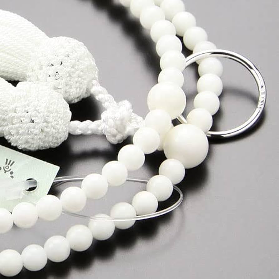 白珊瑚で仕立てた108玉本連念珠 Amazon｜念珠ドットコム 曹洞宗 数珠 女性用 8寸 白珊瑚 本銀輪