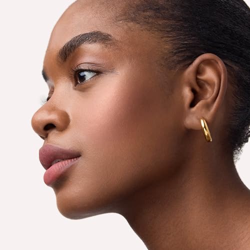 Image of Catrice Soft Glam Baked Blush | Luminous, Lightweight Powder for Buildable Color | Vegan & Cruelty Free (020 | Peachy Breeze)