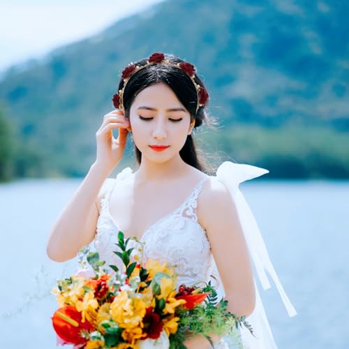 Couronne de fleurs mariage pour fixer une coiffure de mariée délicate - 3