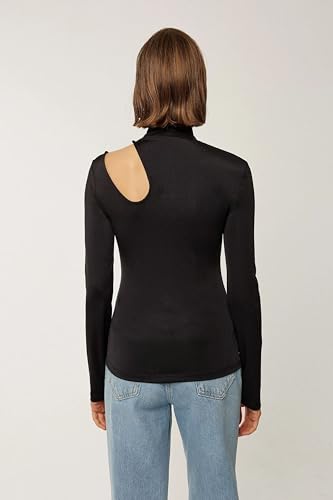 Hiccup Turtleneck Cut Out Slim Fit Blouse4