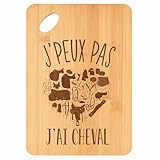 Planche à découper en bambou 30 x 20 x 1 cm avec bords arrondis et trou d’accroche 24 mm. Robuste, facile à nettoyer à la main. Ne passe pas au lave-vaisselle.