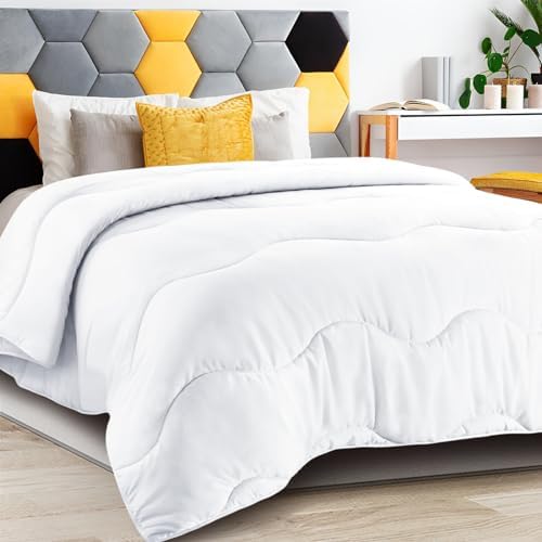 MEELUS Lightweight Comforter Cooling White, Soft Breathable Queen Size Summer Duvet Insert, Microfiber Warm Down Alternative All Season Quilt with Corner Tabs, 88×88 inch