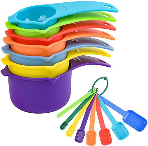 Kalsreui Measuring Cups and Spoons Set 15, 7 Plastic Measuring Cup Set, 7 Spice Long Handle Measuring Spoons with 1 Leveler for Kitchen and Baking, Dry Metric Measure Cups & Spoons Mixing Random Color