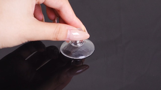 Teenyyou 30 Packs Adhesive Suction Cups Bulk With Screws Nut 25mm/40mm Clear PVC Sucker Pads Suction Hook Holder For Window Wall Car Glass Shade Bathroom Wall Door Decor