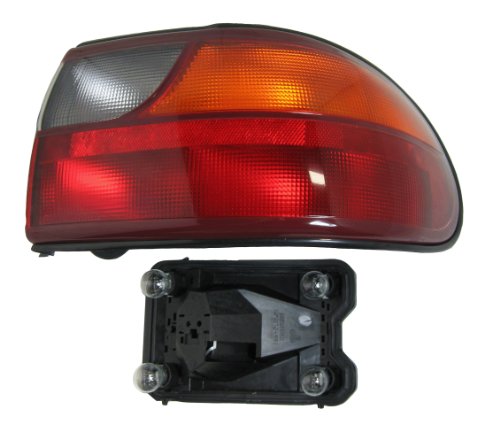 CHEVROLET MALIBU | CLASSIC TAIL LIGHT ASSEMBLY RIGHT (PASSENGER SIDE)(ON REAR) 1997-2005