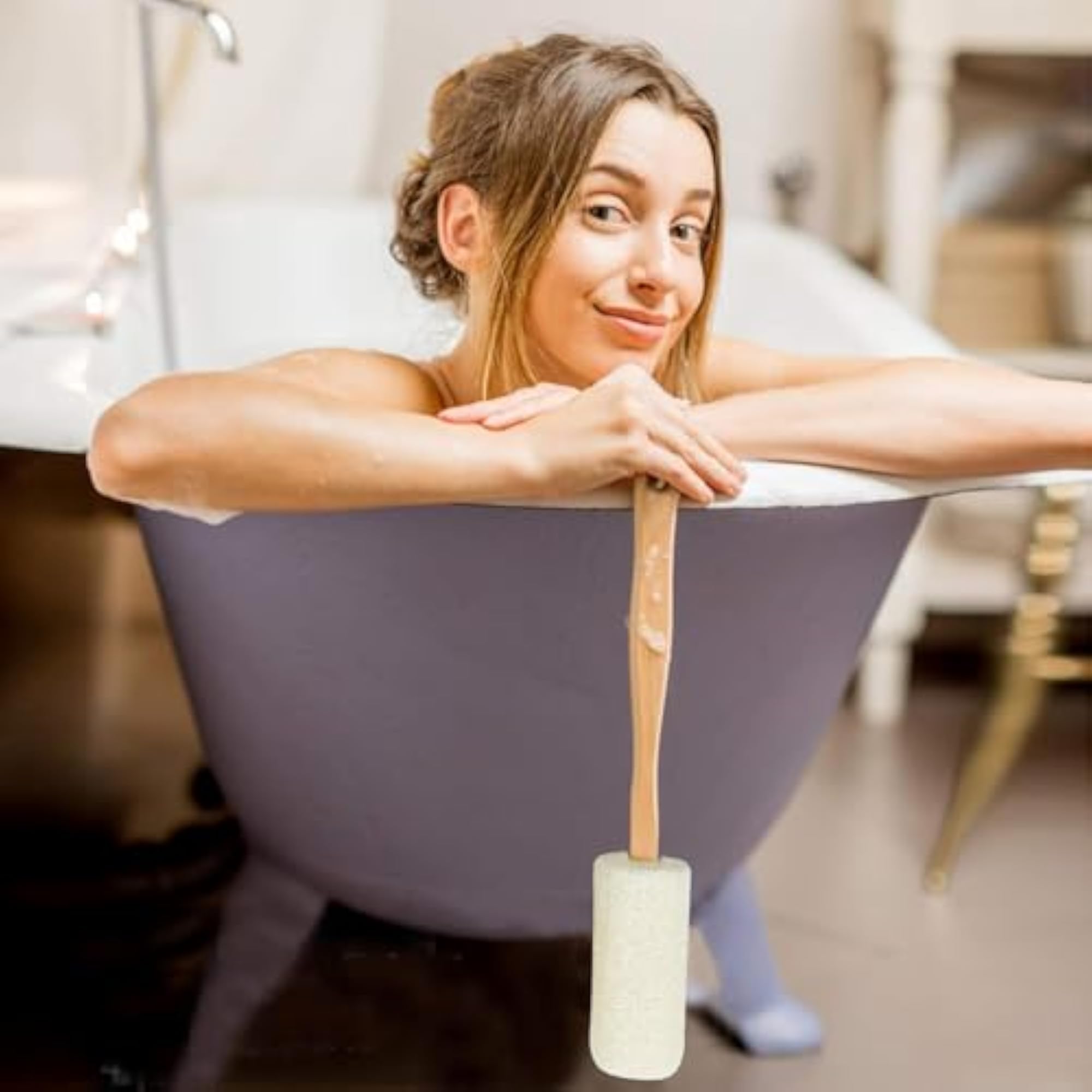 Loofah Back Scrubber with Long Wooden Handle