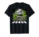 16JWOR10037A Jurassic World T-Rex & Raptor Crossing T-Shirt