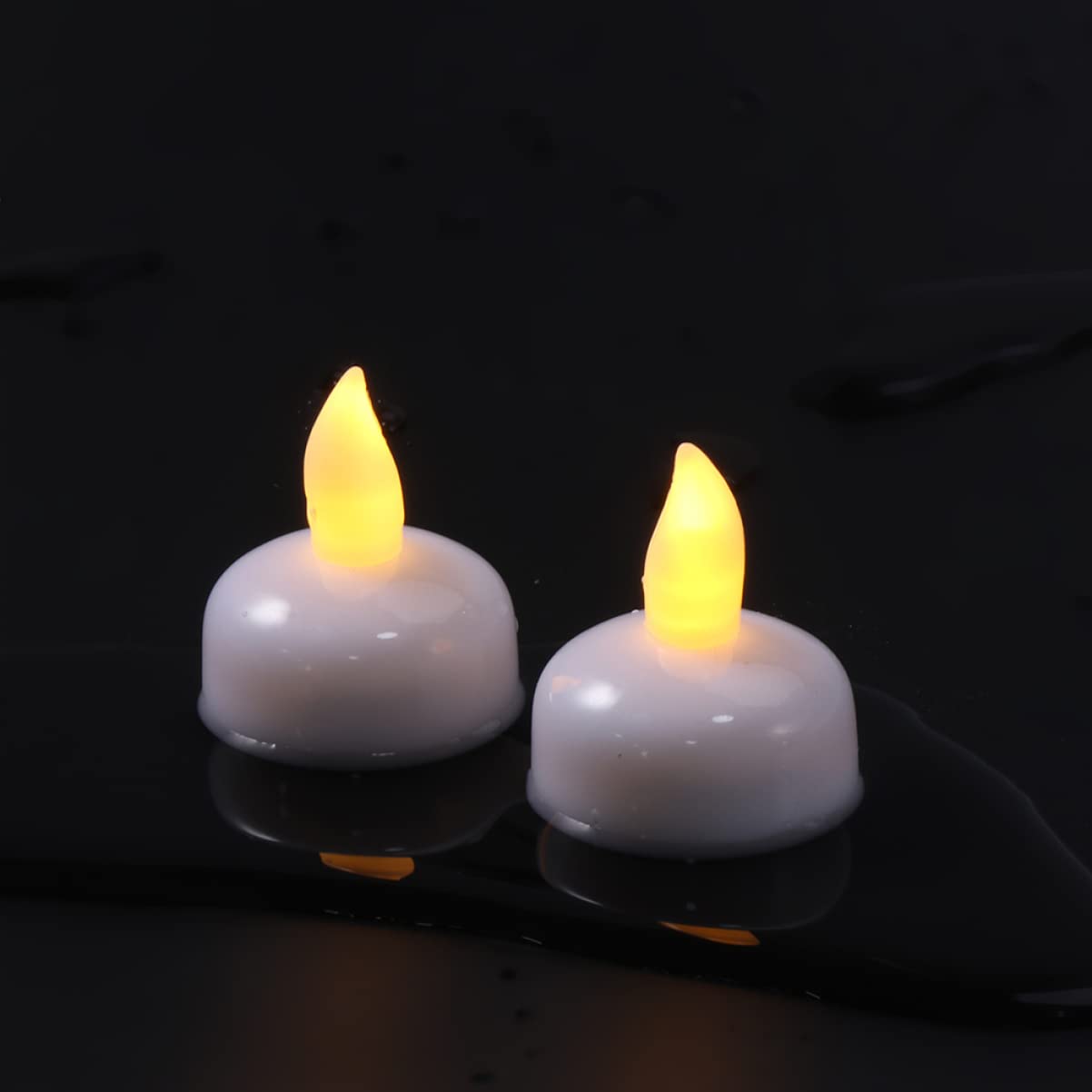 24 Piezas Velas Flotantes Impermeables de Luces LED Amarillas para Decoración de Bodas Velas de Té Electrónicas para Centros de Mesa