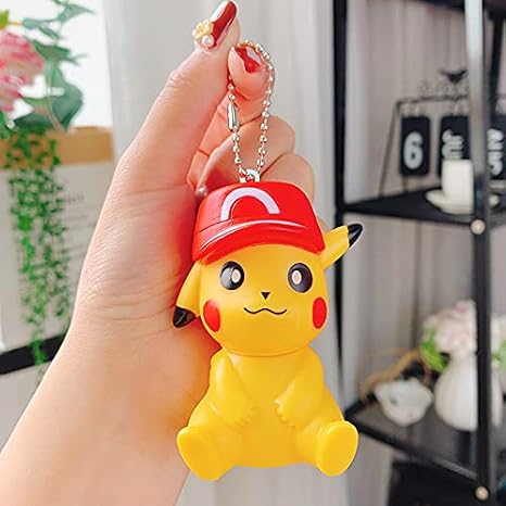 Amazon Co Jp ピカチュウキーホルダーメスかわいいペンダントオスネットレッドキーホルダーカーキーペンダントスクールバッグ人形小さなアクセサリー 10 服 ファッション小物