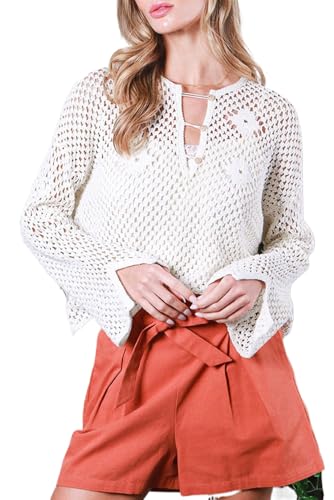 Casual Yet Elegant White Sweater with Split Cuffs and Buttoned Neck