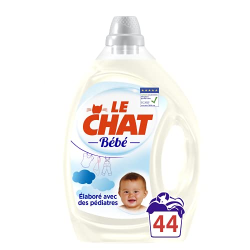 Le Chat Bébé lessive liquide 44 lavages 2,2 L lot de 2 pour le soin du linge des tout-petits
