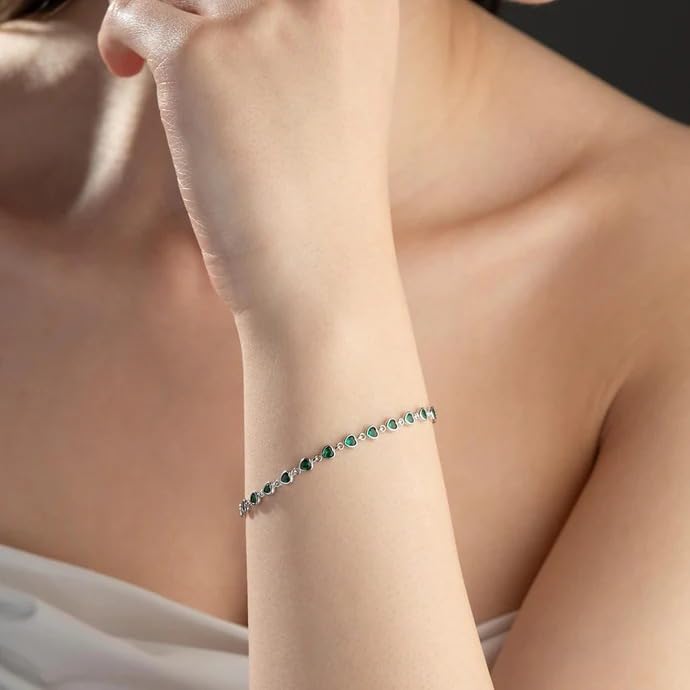 Image of Zarkan 925 Hallmark Silver Little Green Heart Bracelet |Authentic and Certified | Beautiful Gift for loved ones