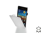 Ausschnitte für einfachen Zugang zu allen Anschlüssen + Kamera