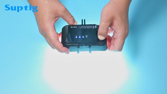 Luz LED Subacuática Suptig Para GoPro - 300 Lúmenes, Regulable, Batería Recargable, Impermeable Luz LED Subacuática Suptig Para GoPro - 300 Lúmenes, Regulable, Batería Recargable, Impermeable
