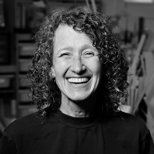 『Making art through life’s changes, with Margot Kingon』のカバーアート
