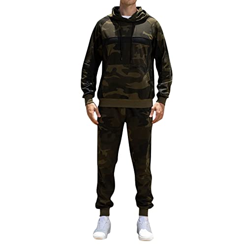 Survêtement pour homme en taille XL pour affiner la silhouette avec un style sport chic épuré