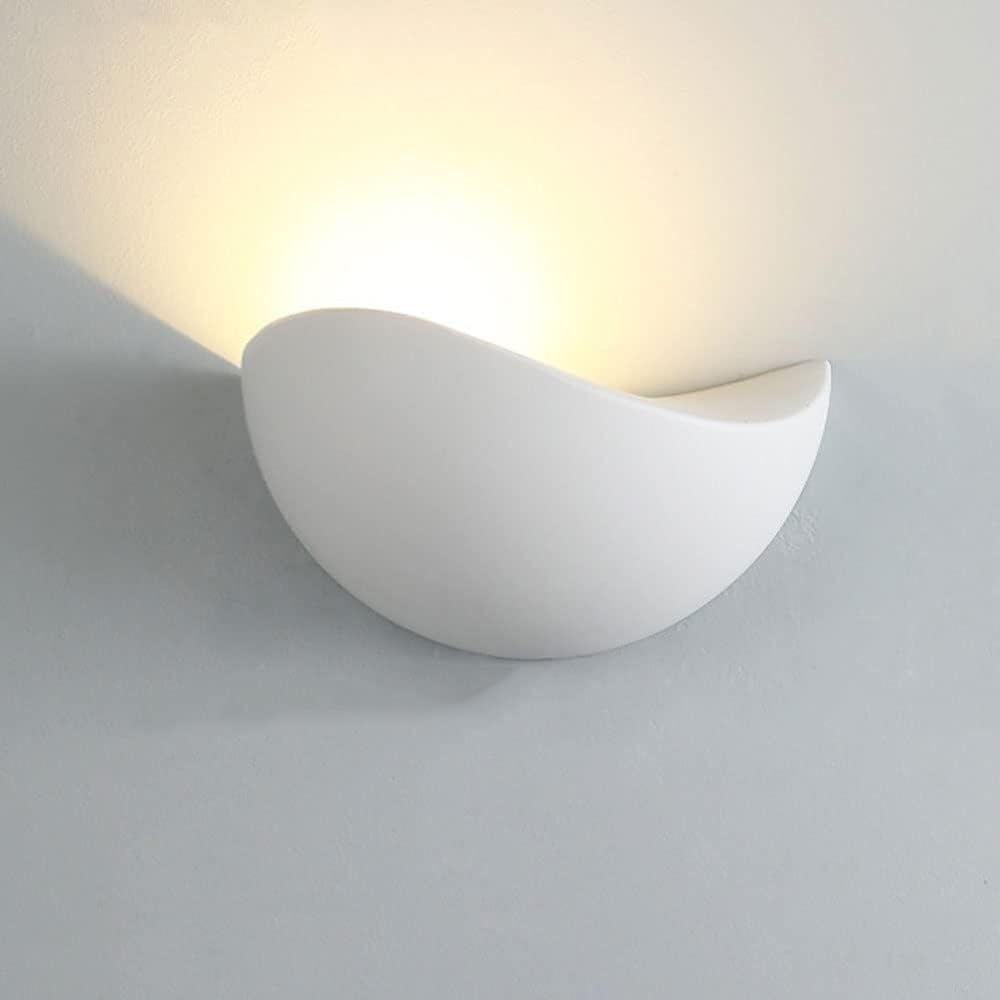 Nowoczesna i minimalistyczna lampa ścienna LED w kształcie półksiężyca, światło w górę i w dół, ciepła biel 3000 K, do sypialni, salonu, korytarza, czarno-białe aluminium (białe)
