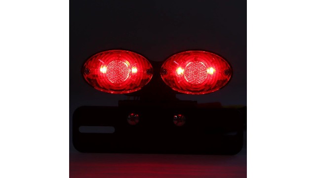 Fanale Posteriore LED Per Moto Universale | Doppio Ovale Con Luce Freni E Indicatori - Foto 4