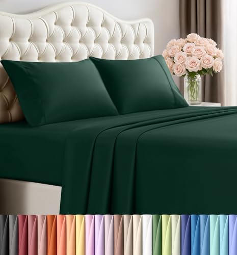 Image of Utopia Bedding Queen Size Sheet Set - 4 Piece Bed Sheets, Soft and Breathable Microfiber, Includes 1 Fitted Sheet, 1 Flat Sheet and 2 Pillowcases - Oeko-Tex - (Emerald Green)