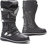 Semelle extra grip Enduro/Adventure personnalisée en caoutchouc naturel à double densité, tige en cuir pleine fleur huilé et boucles en aluminium réglables et remplaçables.
