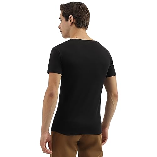 Image of UNITED COLORS OF BENETTON Men's Cotton Solid Regular Fit T-Shirt