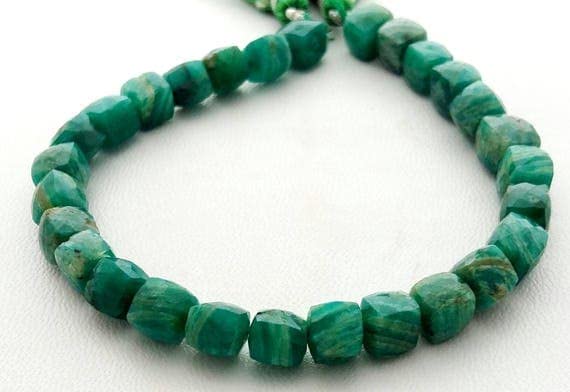 Perles amazonite cubes facettées de 7-8mm pour création de bijoux LKBEADS