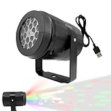 Affichages Saisonniers Dynamiques: Avec des motifs de projection de Noël dynamiques, les projecteurs de lumières de Noël servent de décorations de vitrines de magasins exceptionnelles et fournissent un éclairage d'ambiance festive. Ils assurent que la décoration de maison pendant les fêtes brille intensément dans les allées, les cours ou les entrées pendant les célébrations. Parfait pour mettre en valeur votre propriété durant les fêtes, ces lumières de projection créent des affichages saisonnie