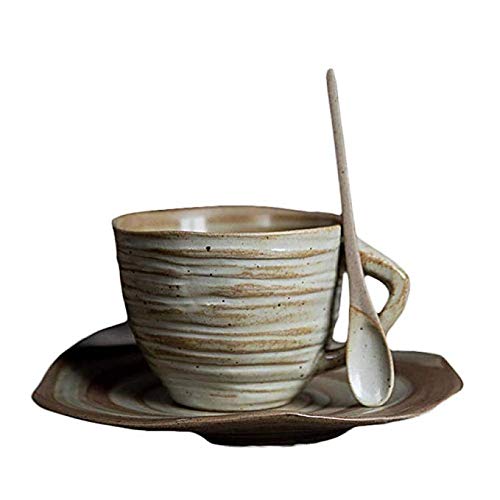 Tasse à café et soucoupe faite main en grès pour savourer chaque instant