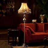 Highly footed Basis und Spalte aufgeführt. Fein Gießharz Konstruktion.