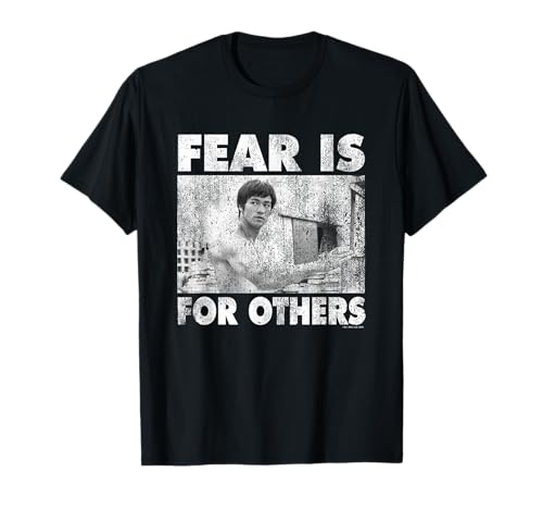 22BQXX00144A-004 Bruce Lee Fear Is For Others Distressed Shot Maglietta