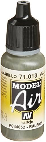 Vallejo Model Air 17 ml Acrylic Paint - Fluorescent Red