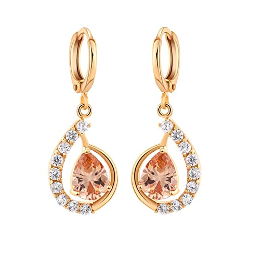 Pendientes de oro de 9k y moissanita ideales para looks diarios