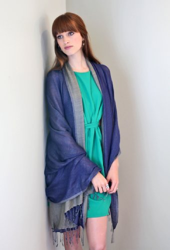 Anika Dali Luxurious Two Color Reversible Pashmina Shawl, Long Tassels, Oversize3