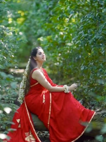 Image of Women's Mul Cotton Saree with Tassels | Soft Mulmul Saree | Woven Stripes & Zari Line | 5.5 Metres - Without Blouse