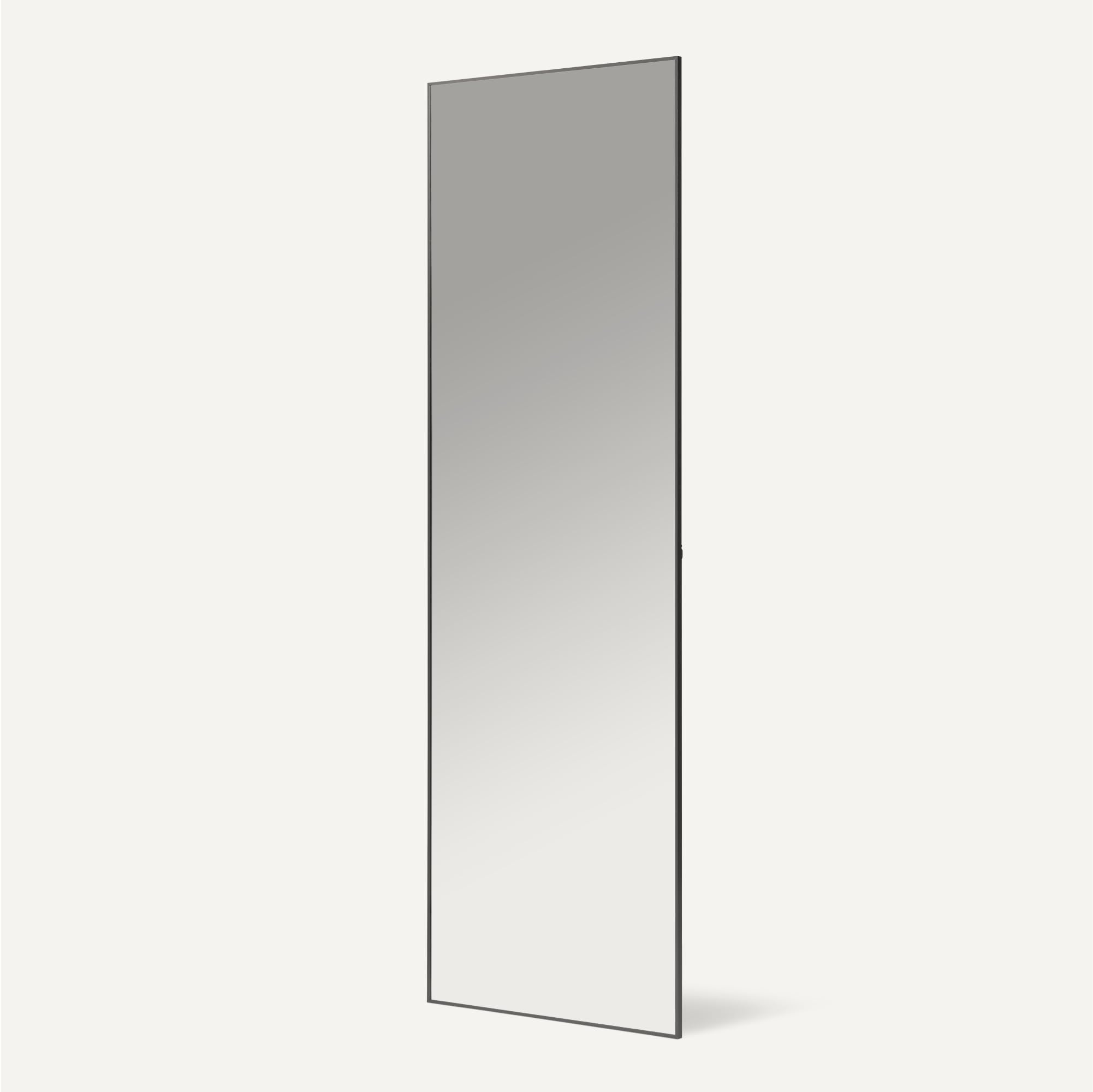 Amazon Basics - Specchio Rettangolare a Figura Intera, Montaggio a Parete/Pavimento, 162,6cm x 53,3cm x 1,4cm, Nero