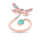 💍 【Inspiration】: Elegant und schön. Die Libelle als saisonales Symbol in der Geschichte, die Libelle ist mit dem Herbst verbunden. Im Allgemeinen sind Libellen Symbole für Mut, Stärke und Glück, die in Kunst und Kultur immer eine herausragende Rolle gespielt haben. Dieser Ring ist aus Messing gefertigt, rosévergoldet, mit Türkis und weißem Perlmutt verziert. Er ist verstellbar und für die meisten Menschen geeignet.