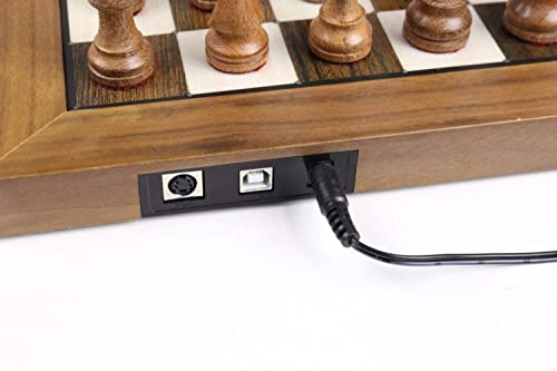Millennium The King Performance - Jeu d'échecs électroniques pour Les esthètes. avec Cadre en Bois véritable, pièces en Bois et 81 LED pour l'affichage des Coups. avec Le Logiciel The King.