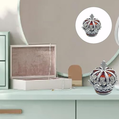 Compartiments pour bracelets et bijoux fantaisie dans une boîte de rangement sécurisée