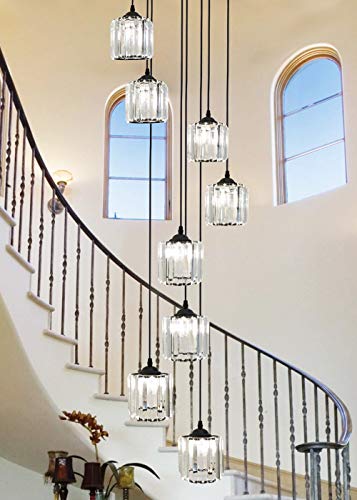 Plafonnier long salon suspension spirale pour cage d'escalier