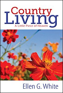 Paperback Country Living (A Little Piece of Heaven) Book