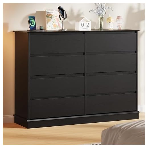 Garvee 8-Drawer Modern Dresser in Black
