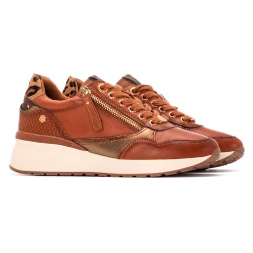 Women's Low-Top Sneaker3