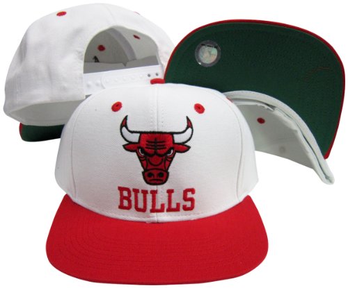 Casquette adidas Chicago Bulls blanche et rouge, le style urbain pour vos sorties