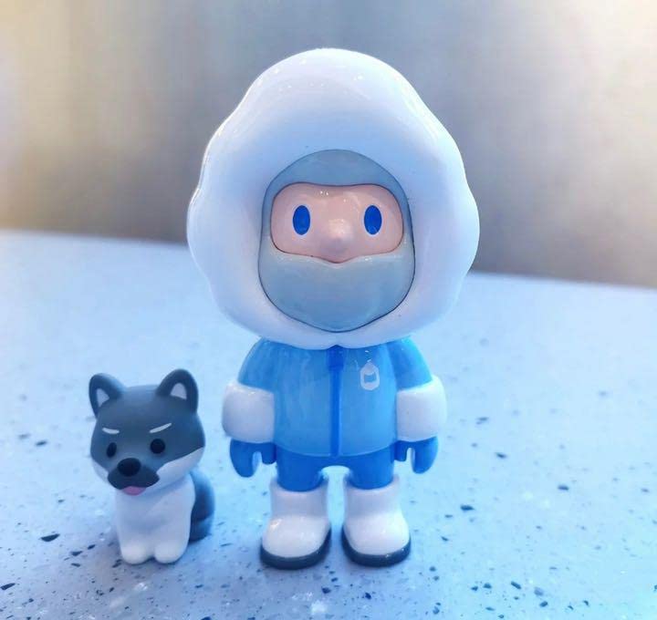 Amazon.co.jp: Farmer bob HUSKY/POPMART : Hobbies