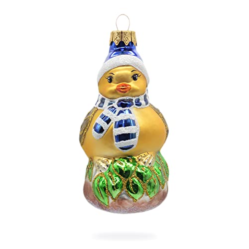 Pájaro de cristal invernal con gorro para llenar de magia tu hogar 7